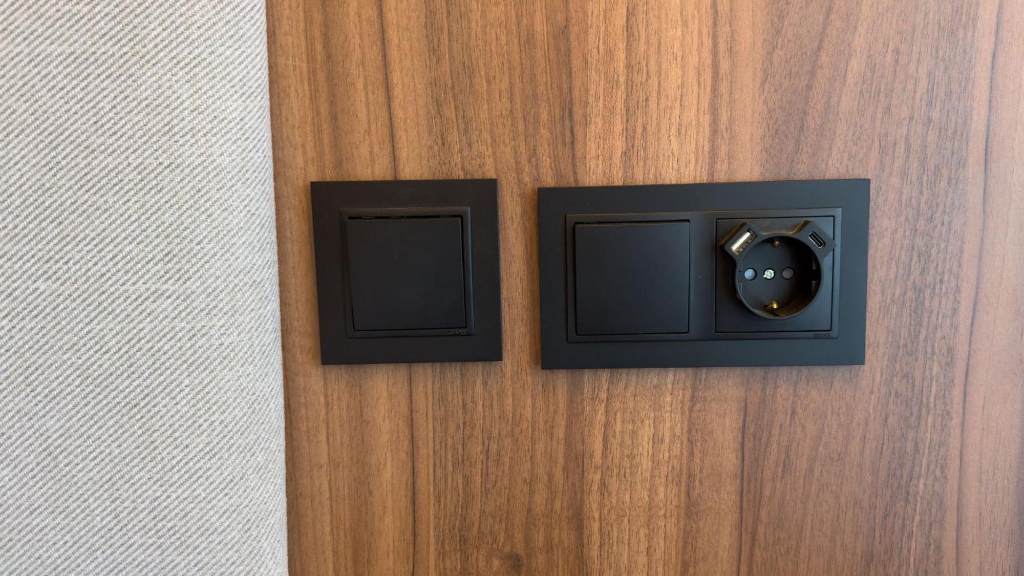 Standard Twin Room with Sofa Bed,1661631270:JPEG